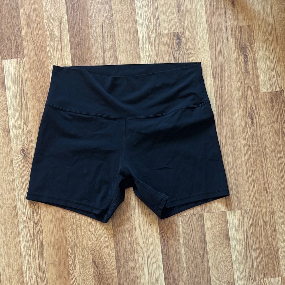 Lululemon Align 6” Shorts